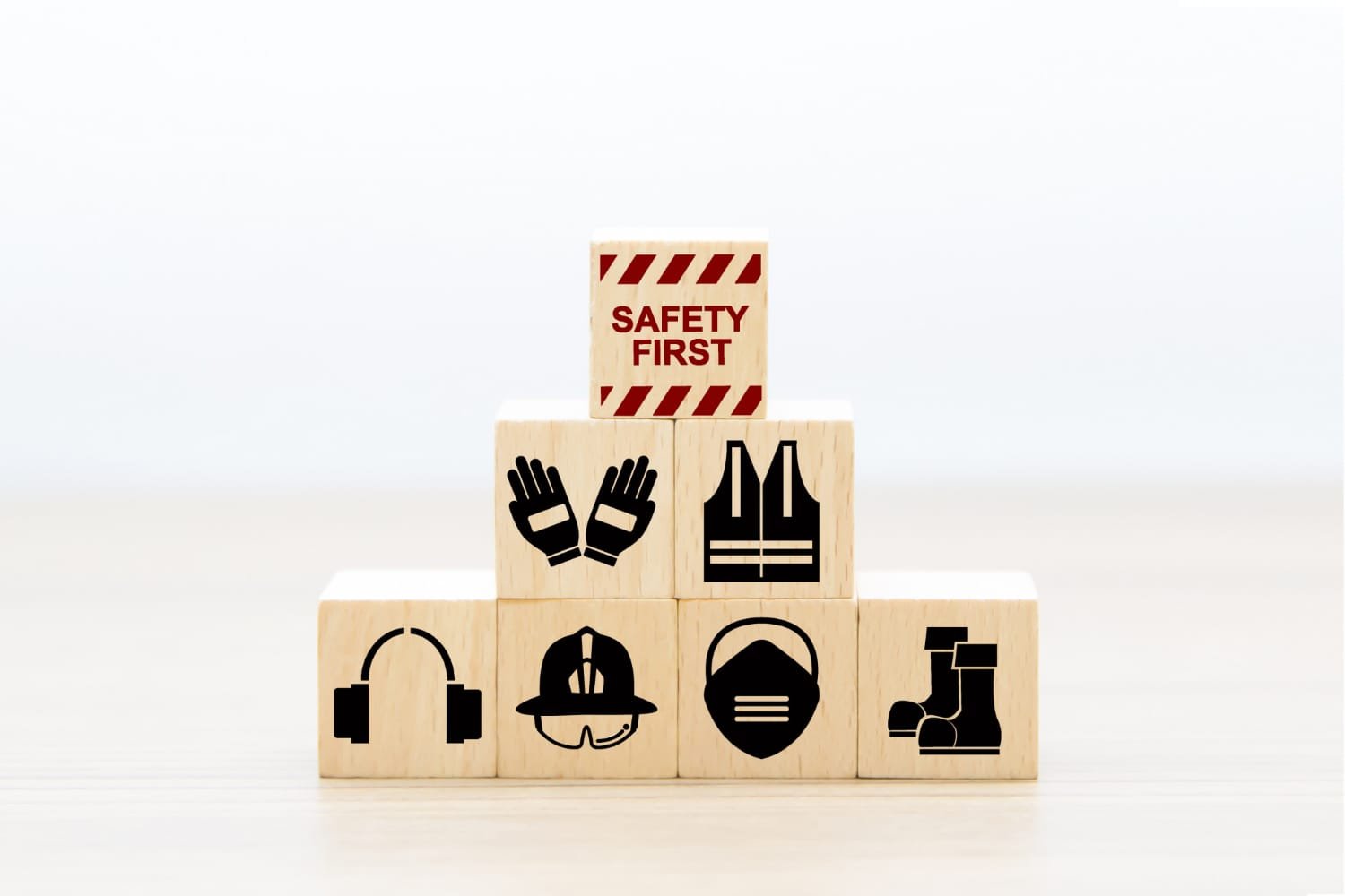 Key Safety Certifications to Check When Selecting a Qualified Rigging Company