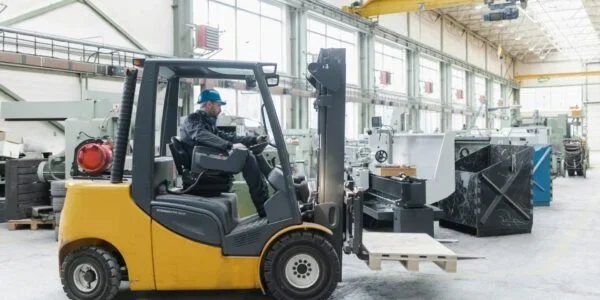 Forklift-Moving-in-Columbus-Ohio Forklift-Moving-in-Columbus-Ohio