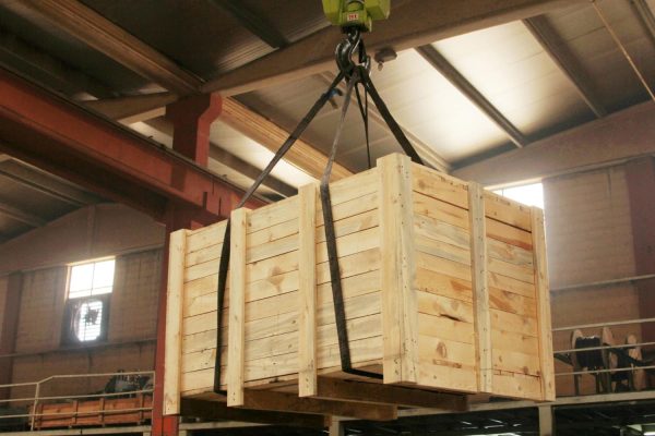 Why Outsourcing Crating Is Smarter for Your Industrial Business
