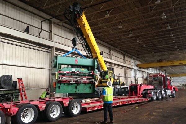 Experienced Crew - Crane Service